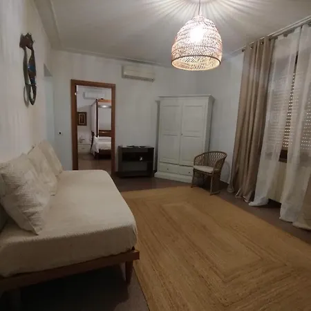 Beblungomareolbia Гостевой дом 3*