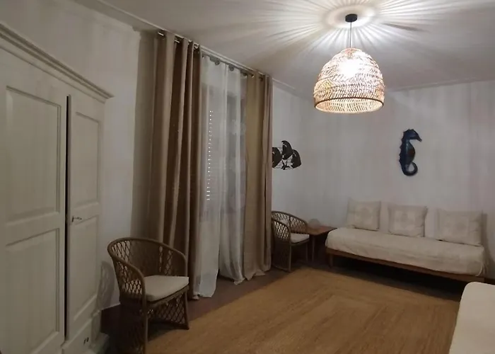 بيت ضيافة Beblungomareolbia